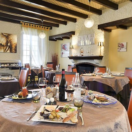 Logis Hotels Restaurant Le Dauphin Сальбри Экстерьер фото